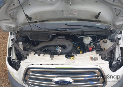 2018 Ford Transit-250 z USA, uszkodzony, nr VIN 1FDYR2CM7JKB33276